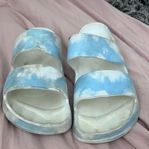 Kids slides size 3-4 girls